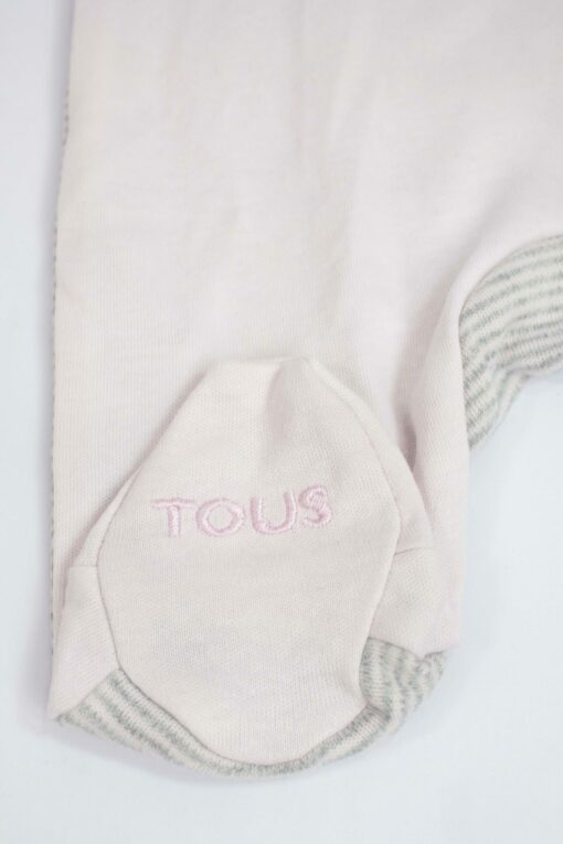 tous