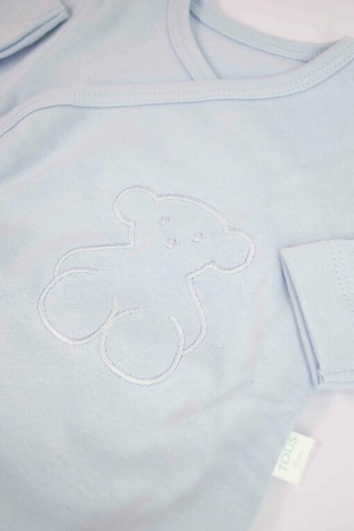 tous