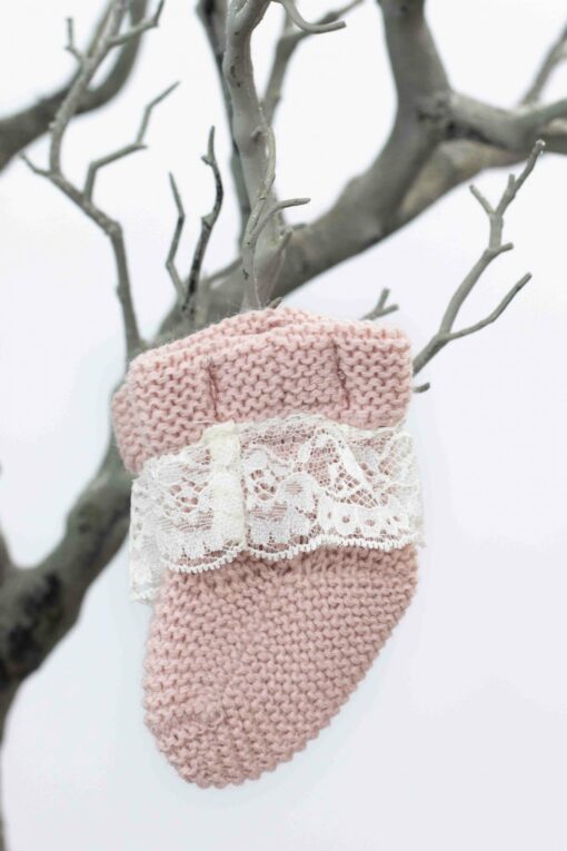 Conjunto de Tricô Rosa Seco com Renda Bege - Image 5