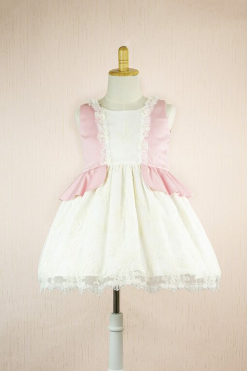 Vestido de Festa em Tecido Rosa e Bege com Folho na Cintura e Pormenores Rendados