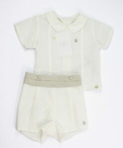 Conjunto de Festa Blusa Branca de Linho e Calção Bege com Fixa Camel
