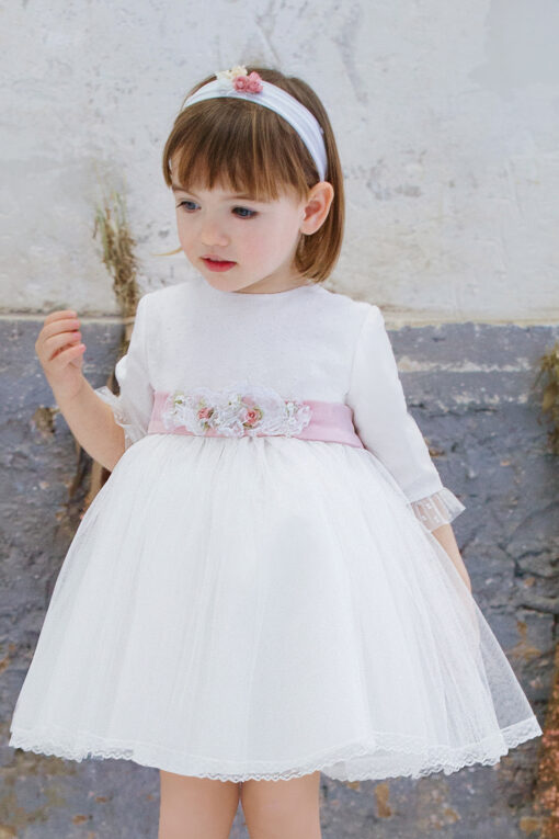 Amaya Vestido Modelo 592000 Pérola com Faixa Rosa