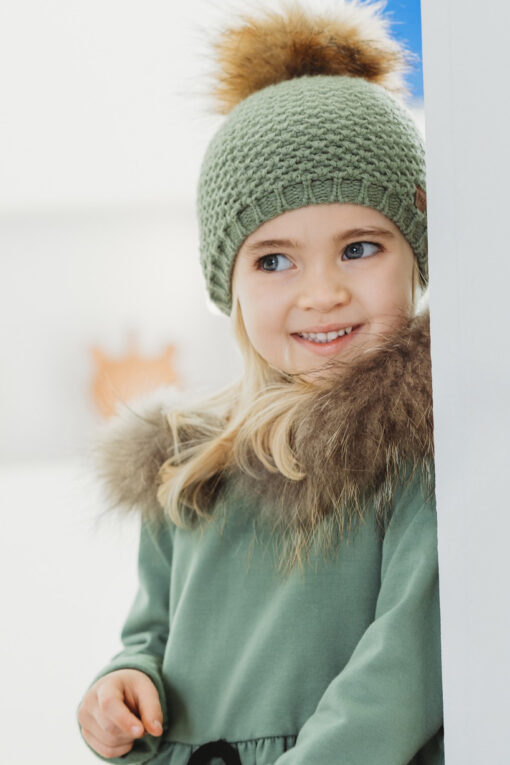 Paz Rodriguez Gorro Verde Musgo com Pompom de Pêlo - Image 2
