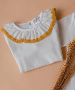 Camisola de Algodão com Gola de Renda Picotada Amarelo Torrado