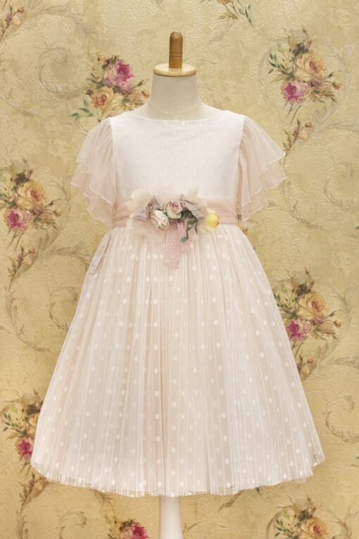 Vestido de Festa em Tule Salmão ás Pintinhas com Faixa e Aplique de Flores
