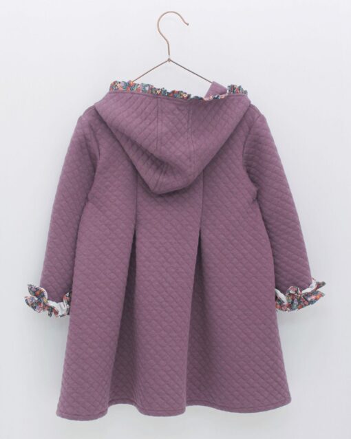 Foque Tema Florido | Vestido Roxo Escuro em Malha com Capuz - Image 5