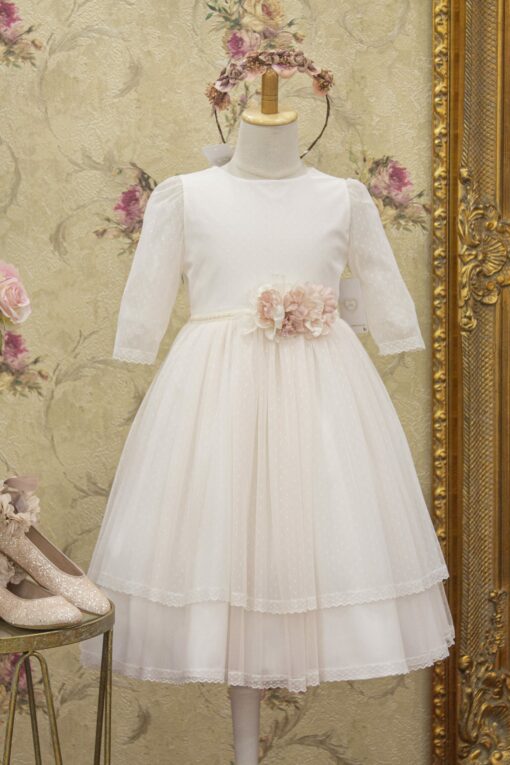 Vestido em Tule Rosa com Flor Removível