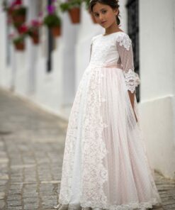 La Infantita Modelo GISELLEVC Vestido Comprido Pérola e Rosa em Renda