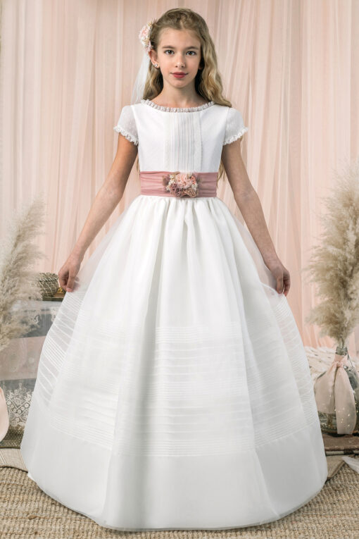 Modelo S092 Vestido Comprido Branco com Flor