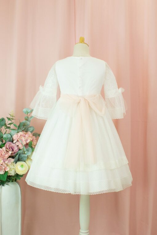 99. Modelo 2109A Vestido Cru com Faixa Rosa e Aplique de Flor - Image 2