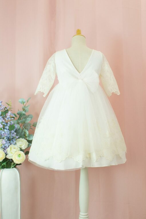 99. Modelo 3007 Vestido Cru com Detalhes em Renda - Image 2
