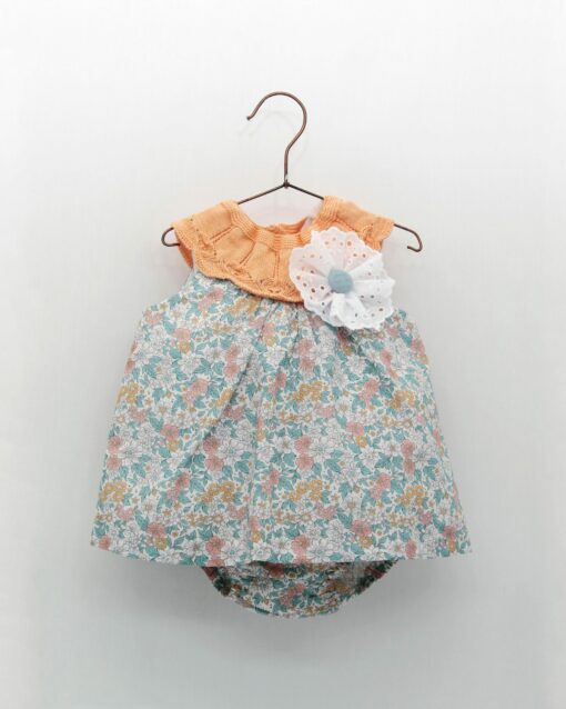 98. Foque Tema Nana | Vestido Florido Laranja com Tapa Fraldas