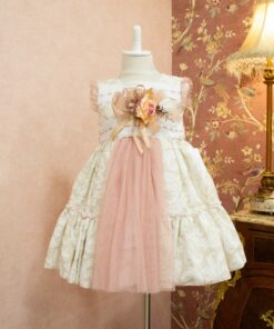 98. Duerme Safila | Vestido Bege com Tule Rosa