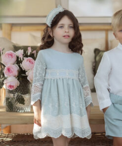 98. Miranda Tema Verde Renda | Vestido Verde com Detalhes em Renda