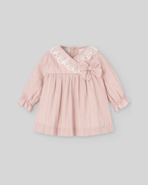 97. Paz Rodriguez Tema Hadas | Vestido Rosa Seco com Detalhes em Renda - Image 2