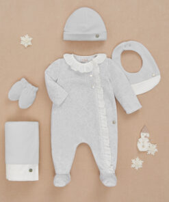 97. Paz Rodriguez Tema Ternura |  Babygrow Laminado Cinza com Botões