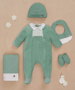 97. Paz Rodriguez Tema Ternura |  Babygrow Laminado Verde Escuro