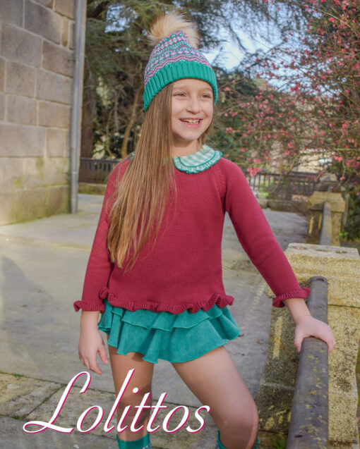 97. Lolittos Tema Pérez | Conjunto de Camisola Bordeaux com Saia-Calção Verde