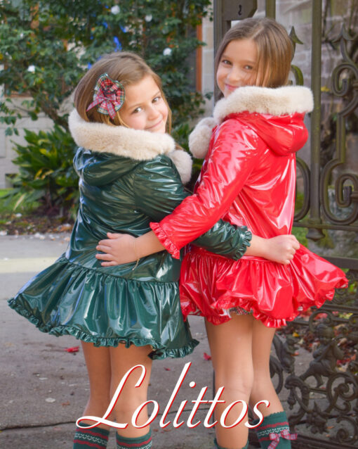 97. Lolittos Tema Acebo | Casaco Impermeável Vermelho com Capuz - Image 4