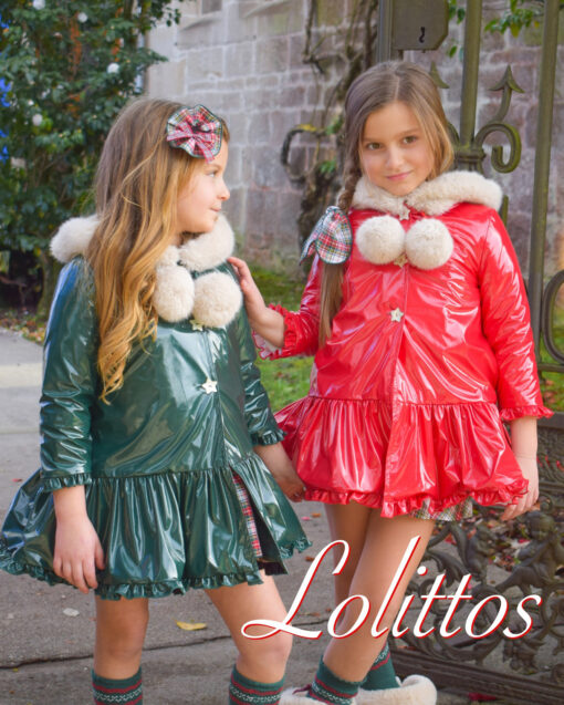 97. Lolittos Tema Acebo | Casaco Impermeável Vermelho com Capuz - Image 3